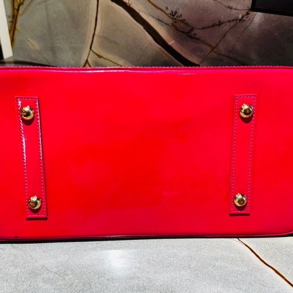 Louis Vuitton Rose Pop Monogram Vernis Alma GM Bag - Picture 7 of 16